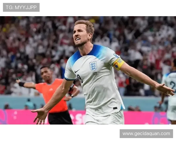 贝克汉姆称凯恩为英格兰队领袖 贝克汉姆称凯恩为英格兰队领袖