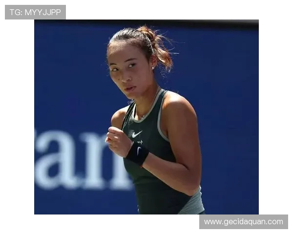 郑钦文逆转夺冠重登中国一姐